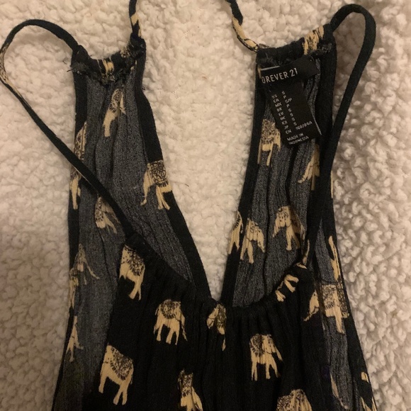 Forever 21 black elephant dress - Picture 5 of 7